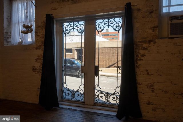 230 FERRY ST, Easton, PA 18042