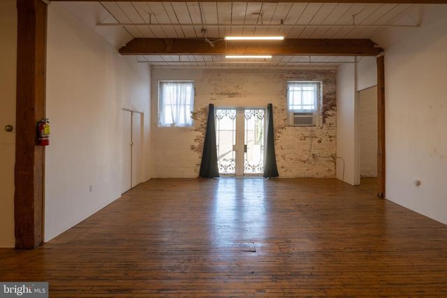 230 FERRY ST, Easton, PA 18042