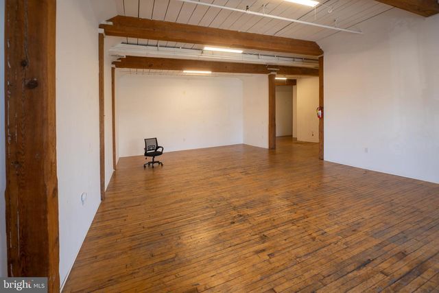 230 FERRY ST, Easton, PA 18042