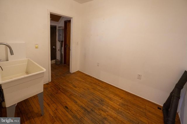 230 FERRY ST, Easton, PA 18042