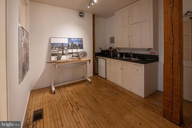 230 FERRY ST, Easton, PA 18042