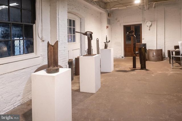 230 FERRY ST, Easton, PA 18042