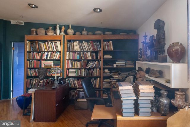 230 FERRY ST, Easton, PA 18042