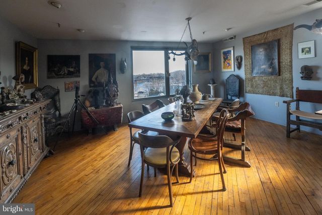 230 FERRY ST, Easton, PA 18042