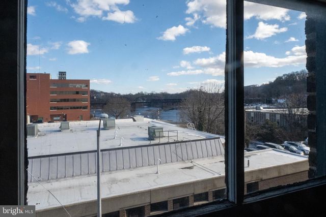 230 FERRY ST, Easton, PA 18042