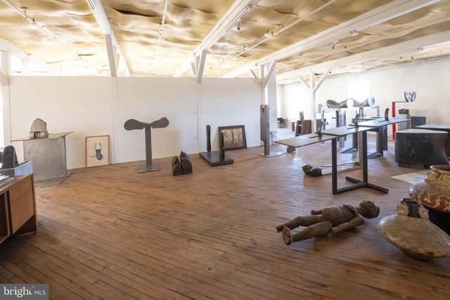 230 FERRY ST, Easton, PA 18042