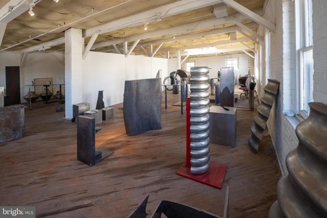 230 FERRY ST, Easton, PA 18042