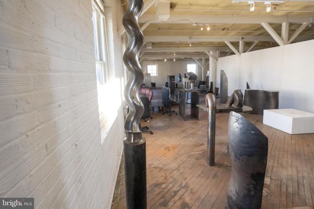 230 FERRY ST, Easton, PA 18042