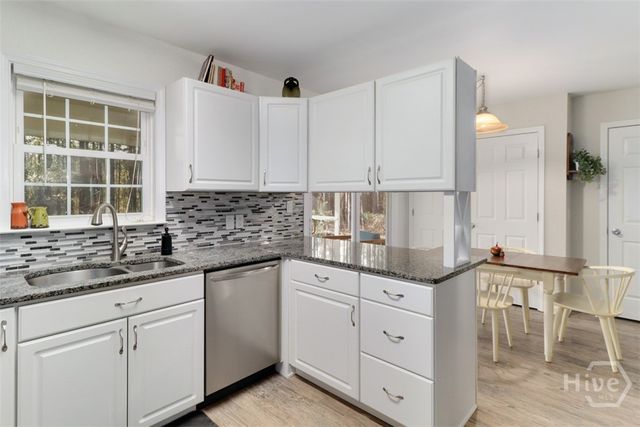 475 Shadowbrook Circle, Springfield, GA 31329