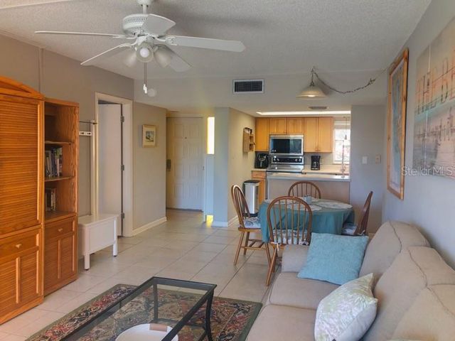 1358 ROCK DOVE COURT 7, Punta Gorda, FL 33950