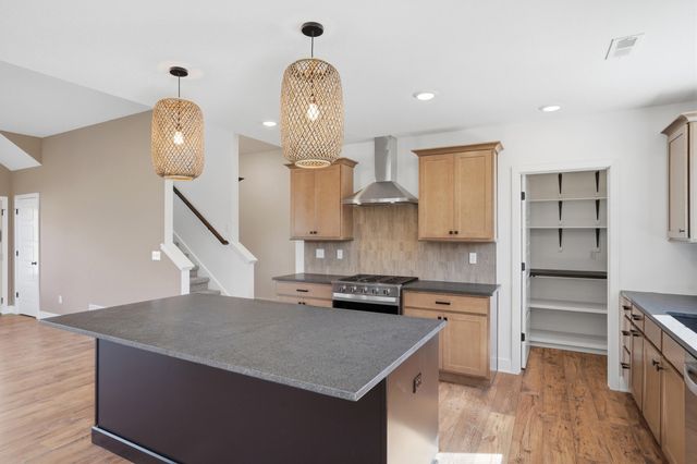 4509 VECCHI LN, Columbia, MO 65203