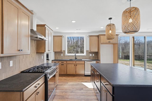 4509 VECCHI LN, Columbia, MO 65203