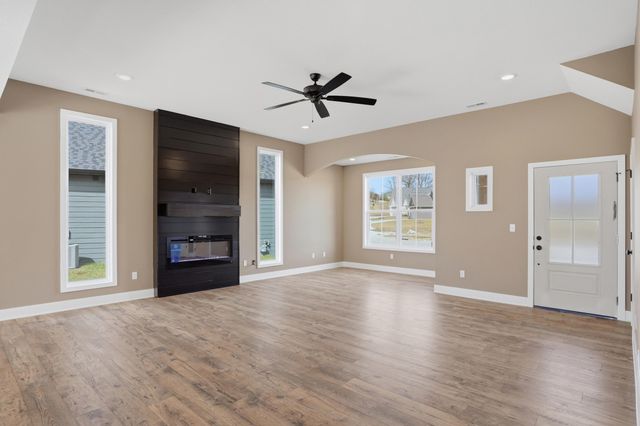 4509 VECCHI LN, Columbia, MO 65203