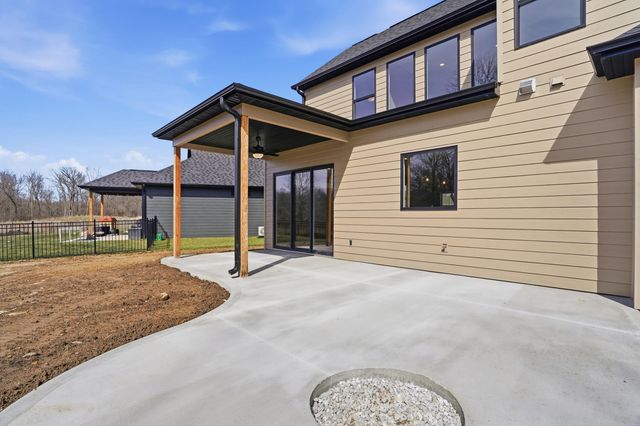 4509 VECCHI LN, Columbia, MO 65203