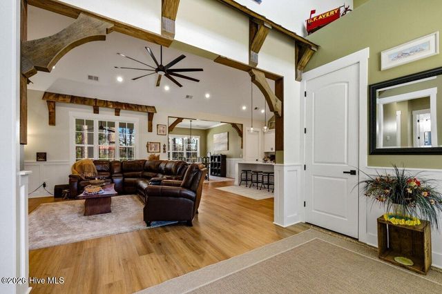 1220 N Middleton Drive NW, Calabash, NC 28467