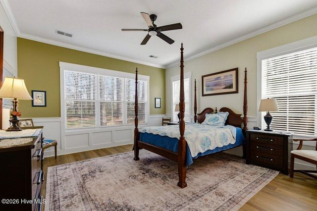 1220 N Middleton Drive NW, Calabash, NC 28467