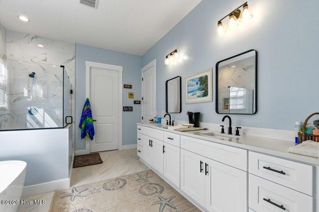 1220 N Middleton Drive NW, Calabash, NC 28467