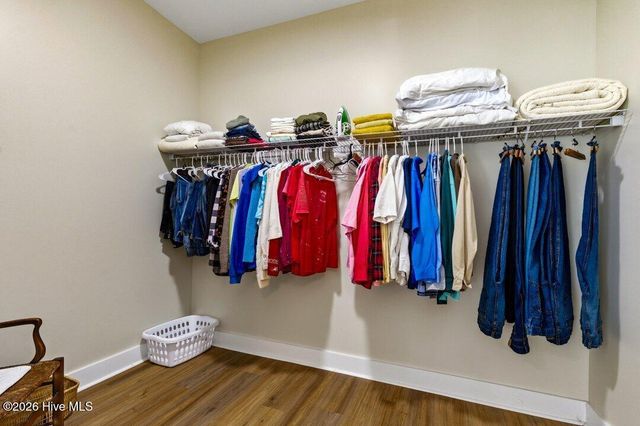 1220 N Middleton Drive NW, Calabash, NC 28467