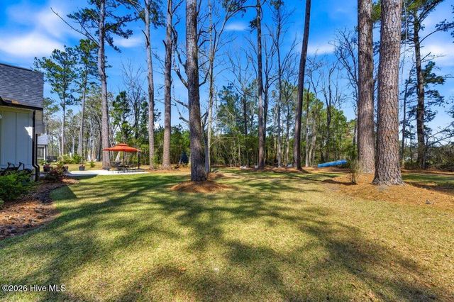 1220 N Middleton Drive NW, Calabash, NC 28467