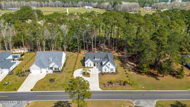 1220 N Middleton Drive NW, Calabash, NC 28467