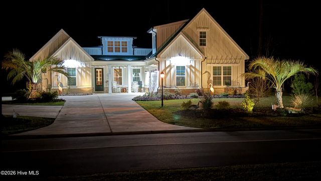 1220 N Middleton Drive NW, Calabash, NC 28467