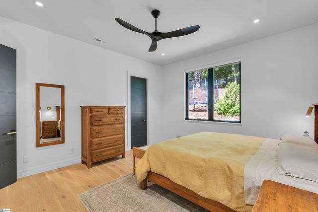 725 Bennett Street, Greenville, SC 29609