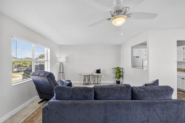 301 ANDOVER PLACE S 171, Sun City Center, FL 33573