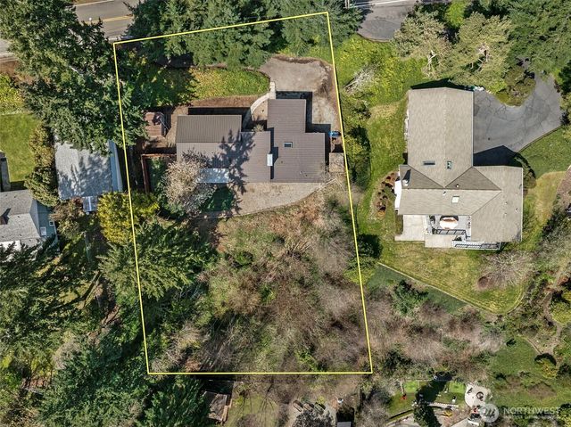 17220 Sylvester Road SW, Normandy Park, WA 98166