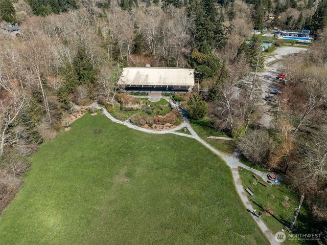 17220 Sylvester Road SW, Normandy Park, WA 98166