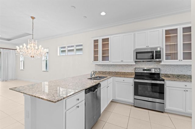 11105 SW Visconti Way, Port St Lucie, FL 34986