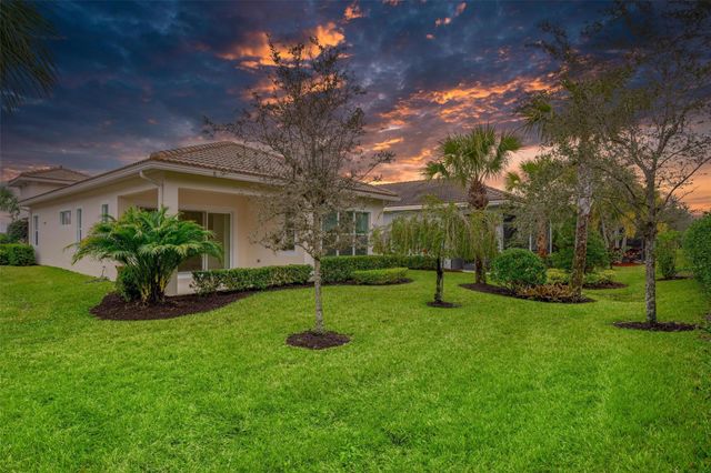 11105 SW Visconti Way, Port St Lucie, FL 34986