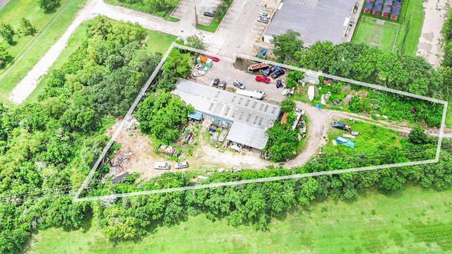 17513 El Camino Real, Houston, TX 77058