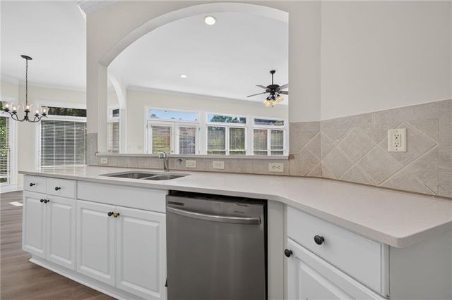 8425 Edwardton Drive, Roswell, GA 30076