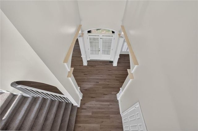 8425 Edwardton Drive, Roswell, GA 30076