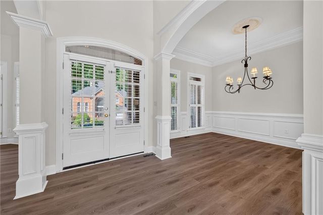 8425 Edwardton Drive, Roswell, GA 30076