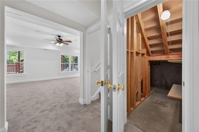8425 Edwardton Drive, Roswell, GA 30076