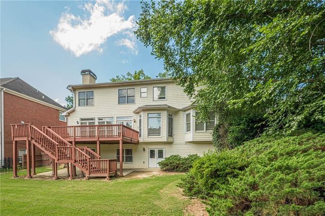 8425 Edwardton Drive, Roswell, GA 30076
