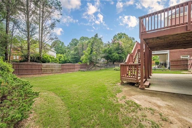 8425 Edwardton Drive, Roswell, GA 30076