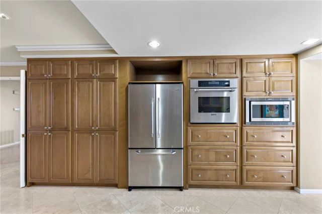 42 Mirador, Irvine, CA 92612