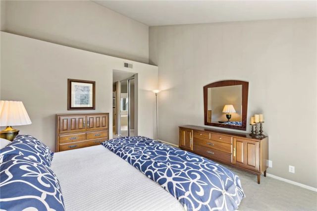 42 Mirador, Irvine, CA 92612