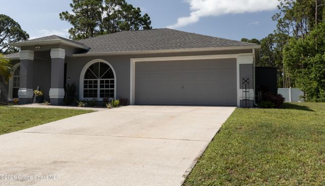 1572 Holbrook Road NW, Palm Bay, FL 32907