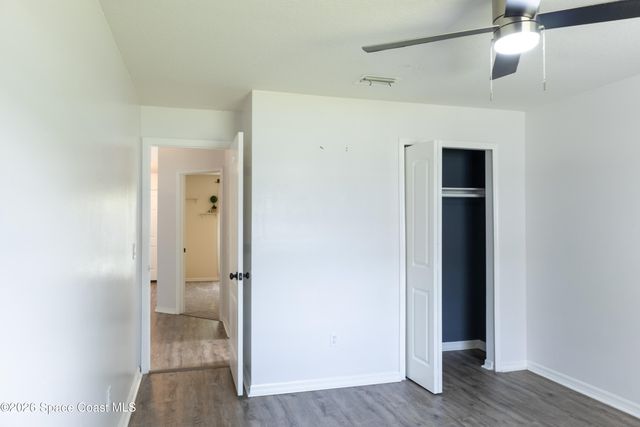 1572 Holbrook Road NW, Palm Bay, FL 32907