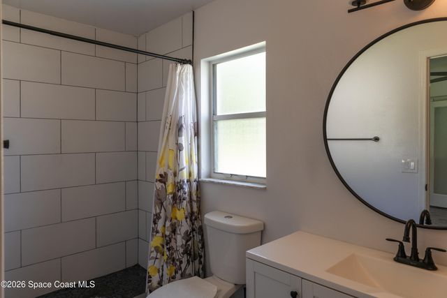1572 Holbrook Road NW, Palm Bay, FL 32907