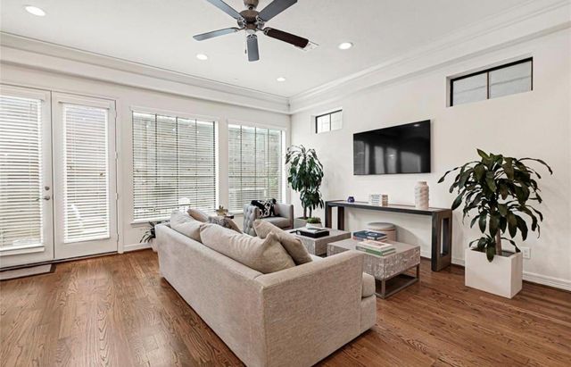 1531 Woodbend Park W, Houston, TX 77055