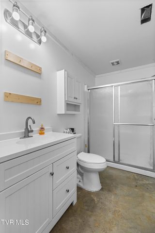1945 Brown Springs Road, Greeneville, TN 37743