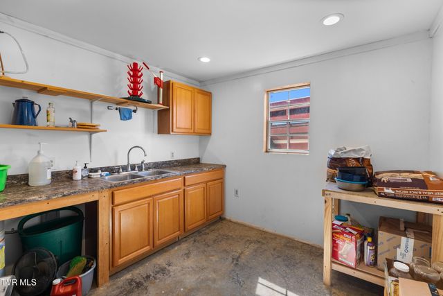 1945 Brown Springs Road, Greeneville, TN 37743