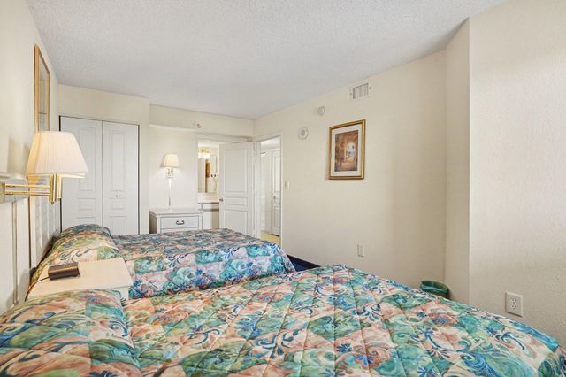 2711 S Ocean Blvd. PH15, North Myrtle Beach, SC 29582