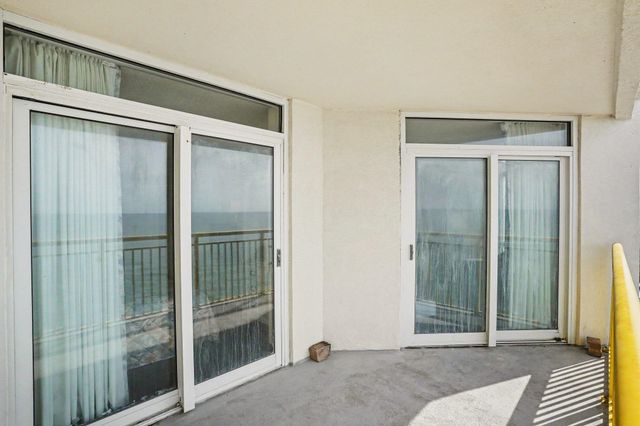 2711 S Ocean Blvd. PH15, North Myrtle Beach, SC 29582