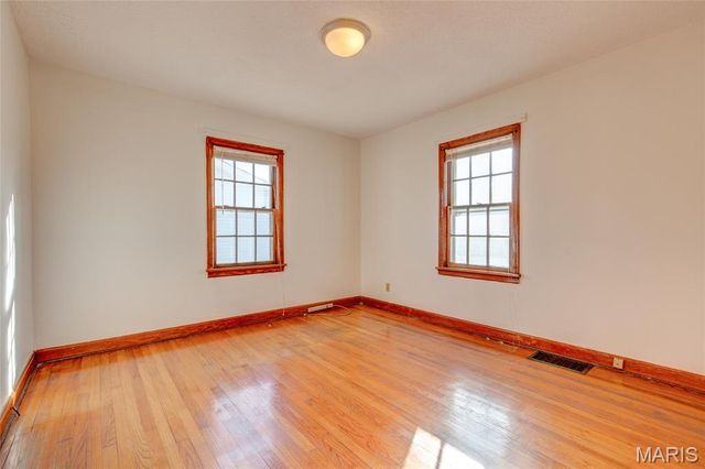 123 Bender Avenue, East Alton, IL 62024