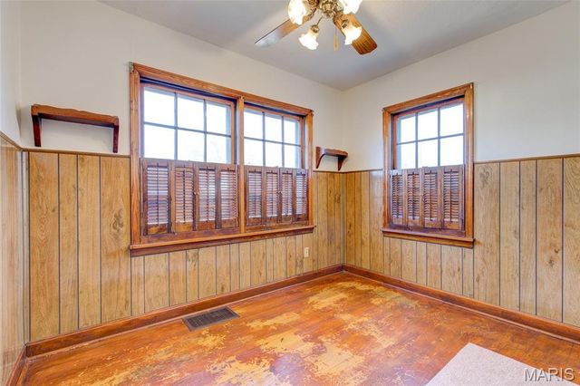 123 Bender Avenue, East Alton, IL 62024